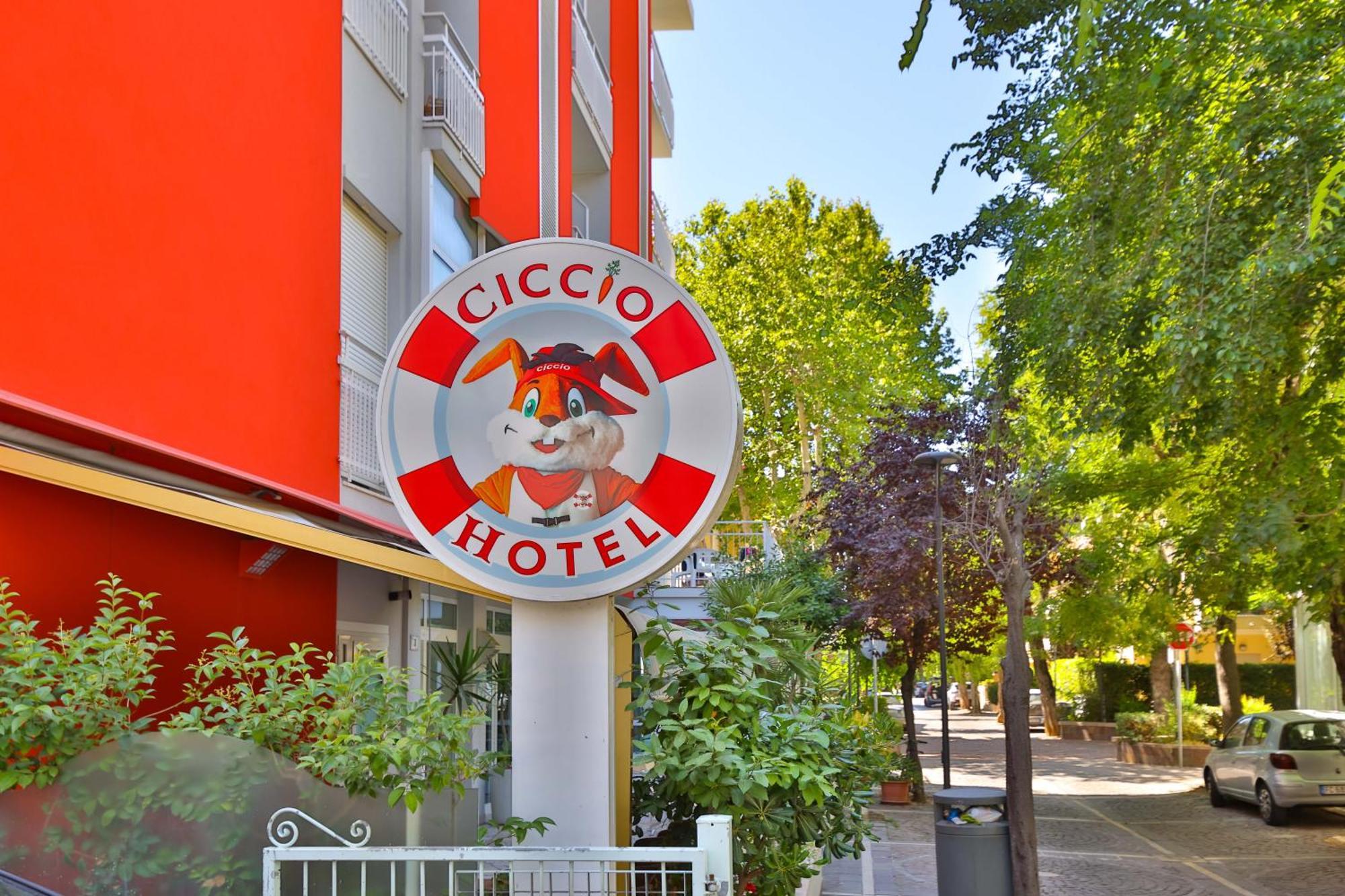 Ciccio Hotel Мисано Адриатико Екстериор снимка